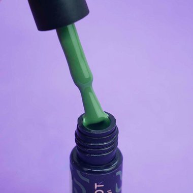 Гель-лак F.O.X SHOT Spectrum Gel Vinyl 016 насыщенный зеленый 5 г - Фото №2