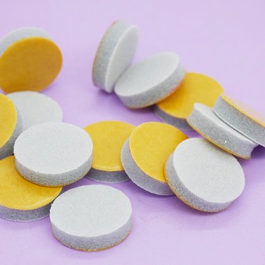 PODO TUFI profi PREMIUM сменные бафики для педикюрного диска 20 мм 400 грит 25 шт (0104605) - Фото №3