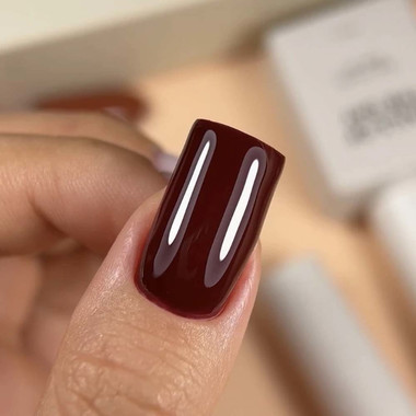 Гель-лак NAILSOFTHEDAY 150 Burgundy 10 мл - Фото №4
