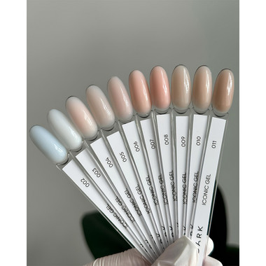 Гель для наращивания DARK Iconic Gel 05 светло-кремовый 15 мл - Фото №4