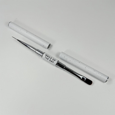 Двусторонняя кисть NAILSOFTHEDAY Professional Brush 2 in 1 Liner Oval - Фото №2