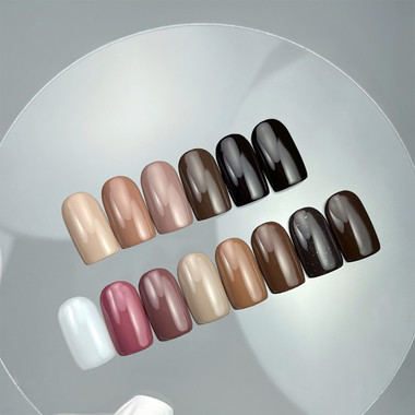 Гель-лак NAILSOFTHEDAY 013 Mocha Mousse теплый карамельно-бежевый 10 мл - Фото №4