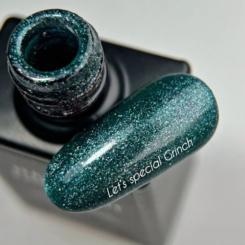Гель-лак NAILSOFTHEDAY Let's Special Grinch изумрудно-зеленый с шиммером 10 мл - Фото №2