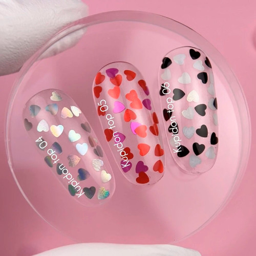Топ NAILSOFTHEDAY Kupidon top 06 с черными и голографическими сердцами без липкого слоя 10 мл - Фото №3