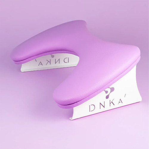 Подставка для рук DNKA для маникюра фиолетовая - Фото №2