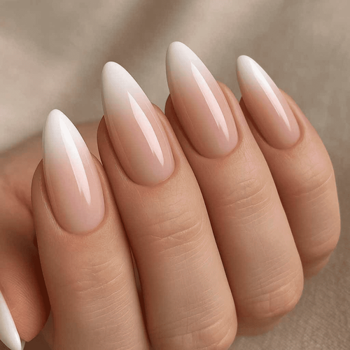 Миндальный маникюр (омбре)