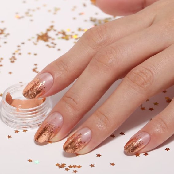 Transfer foil for nails PNB 01 Gold 4x100 cm golden - Фото №2