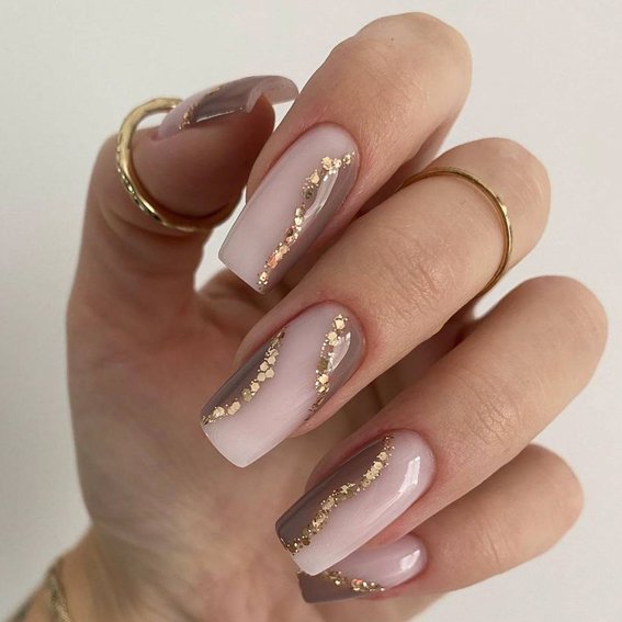 Гель-лак MAKEAR Diamond S03 прозрачный с золотыми блестками 8 мл - Фото №3