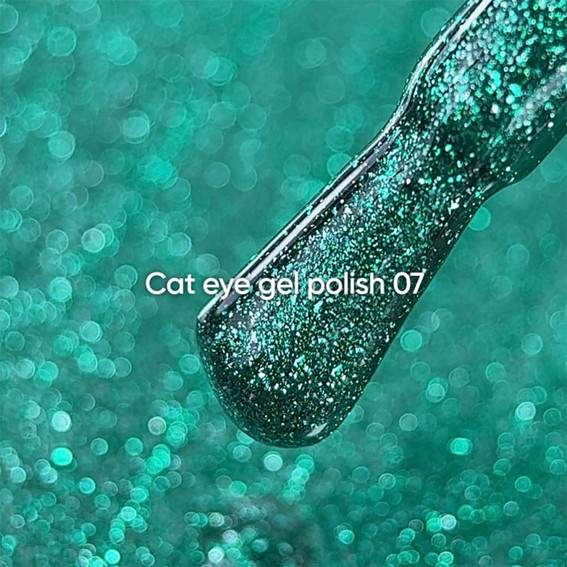 Гель-лак NAILSOFTHEDAY Cat Eye Gel Polish 07 зеленый 6 мл - Фото №2