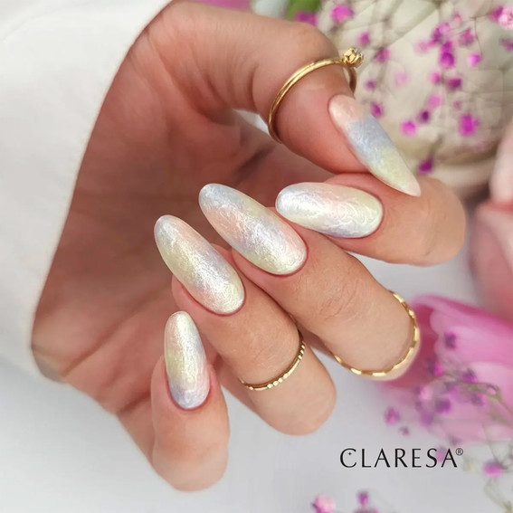 Гель-лак Claresa Cloud Pastel 3 перламутровый фиолетовый 5 мл - Фото №5